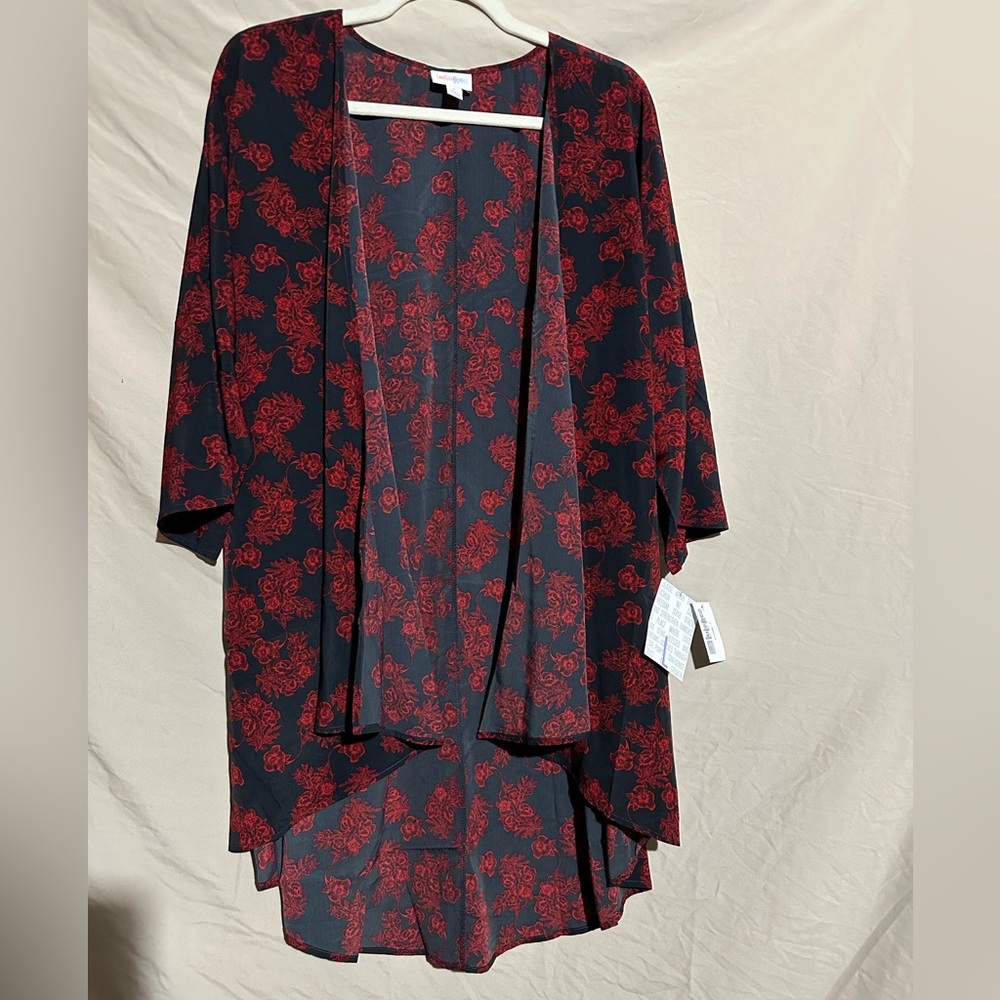 Kimono Size L (will fit up to a 3xl)  LulaRoe BATCH SIZING. Lindsay L-3XL